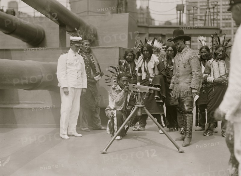 Bald Eagle on RECRUIT with Machine Gun