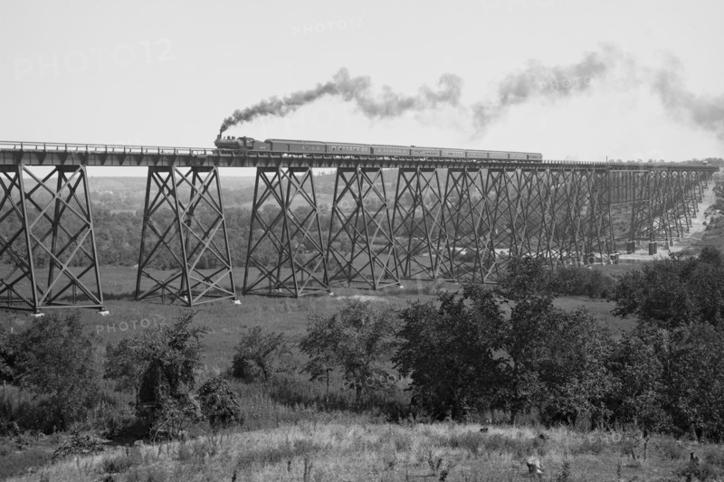 Railroad Bridge over the DeMoines River 1900