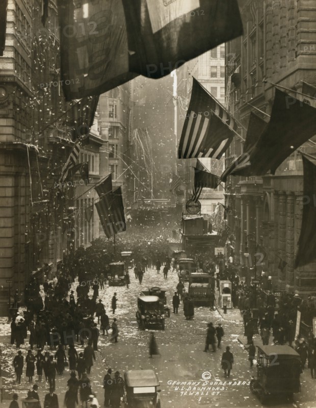 Wall Street Celebration as Germany Surrenders 1918