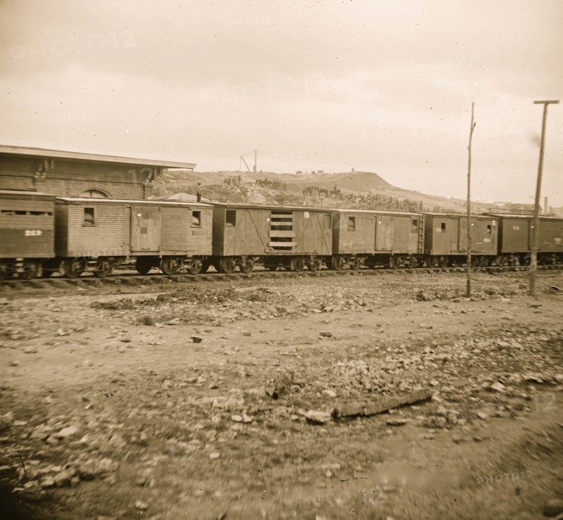 Chattanooga, Tenn. Boxcars and depot with Federal cavalry guard beyond 1864
