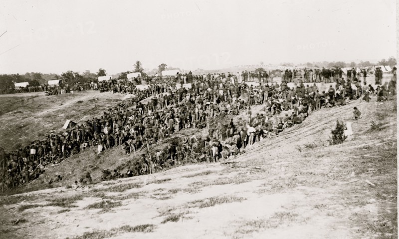 Confederate prisoners at Belle Plain Landing, Va., captured with Johnson's Division, May 12, 1864 1864