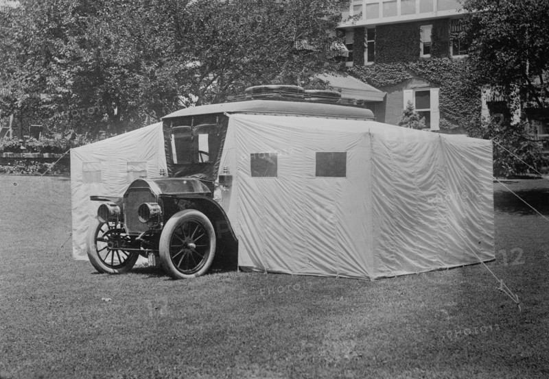 DuPont, Owner of General Motors Introduces Car that Molts into a Camper With Tents 1914
