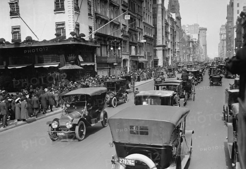 Easter on 5th Avenue in 1911 1911