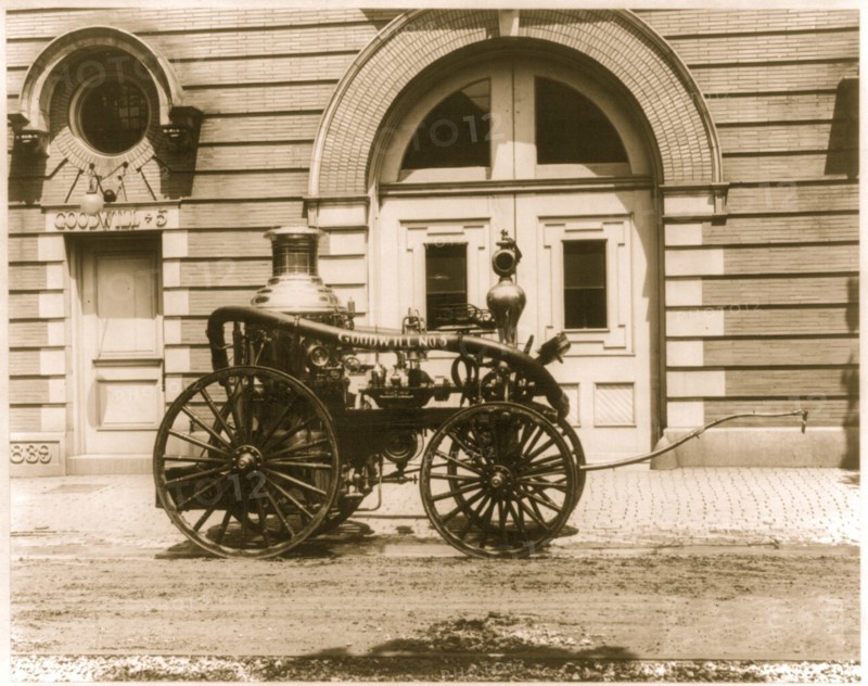 Fire-engines: Goodwill Hummingbird No. 5, York, Pa., fire department 1911