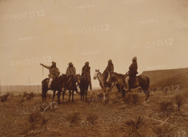 The lost trail--Apache 1904
