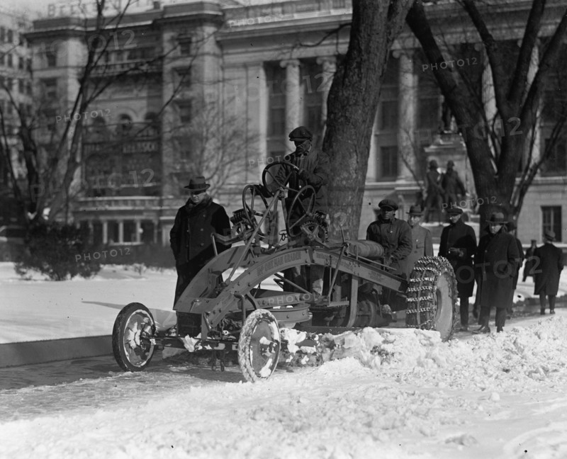 Ford C Tractor cleans Washington Streets of Snow 1924