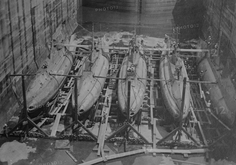 US Navy Subs pass through the Gatun Locks