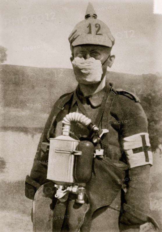 German Protection against gas bombs