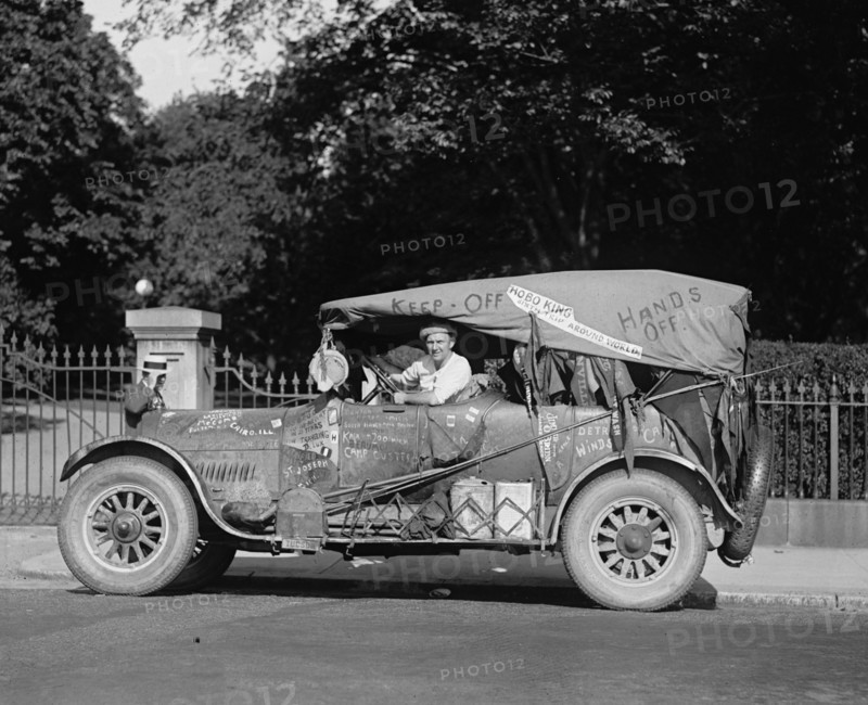 Jeff Davis & His Beat Up Convertible 1924
