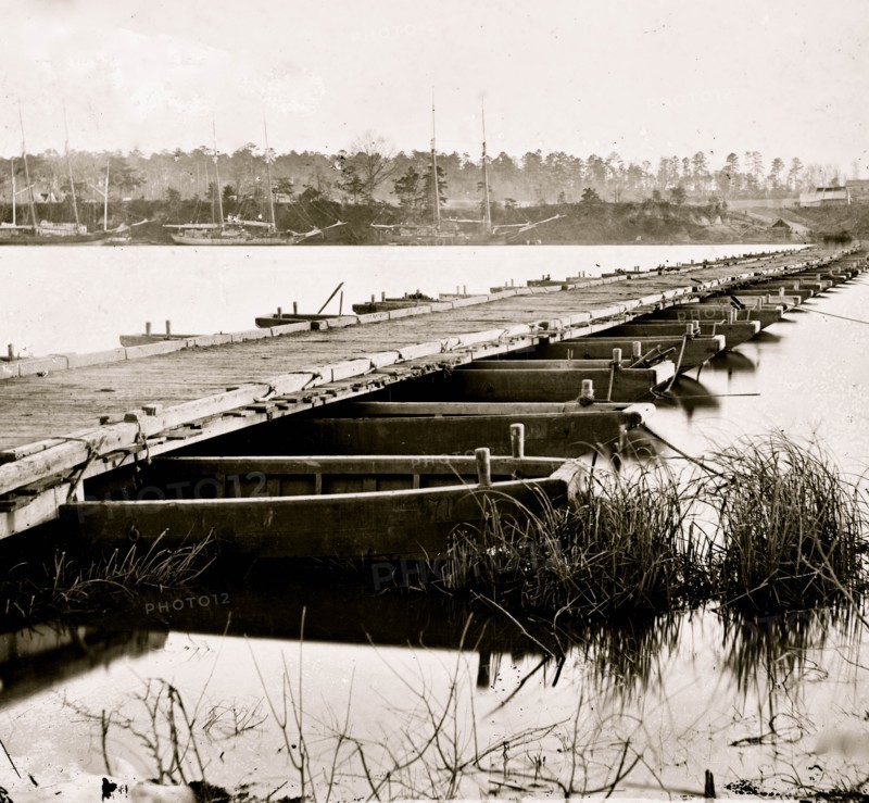 Jones' Landing, Va., vicinity. Pontoon bridge over the James, from the north bank 1863