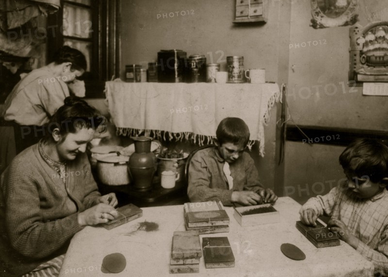 Making hair-brushes. Hausner family. 1912
