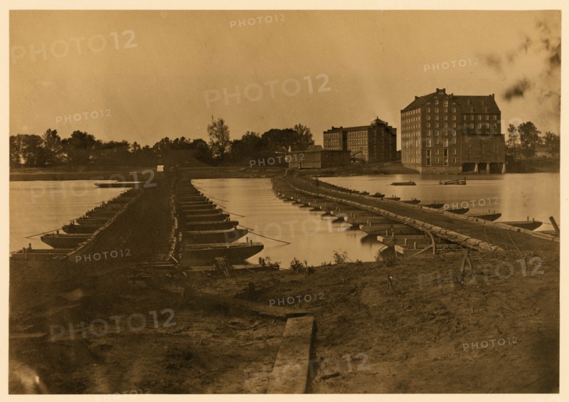 Manchester Mills & pontoon bridges, Ap. 15, 1865, Richmond, Va., 1865