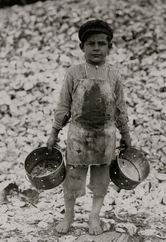 Young shrimp-picker 1911