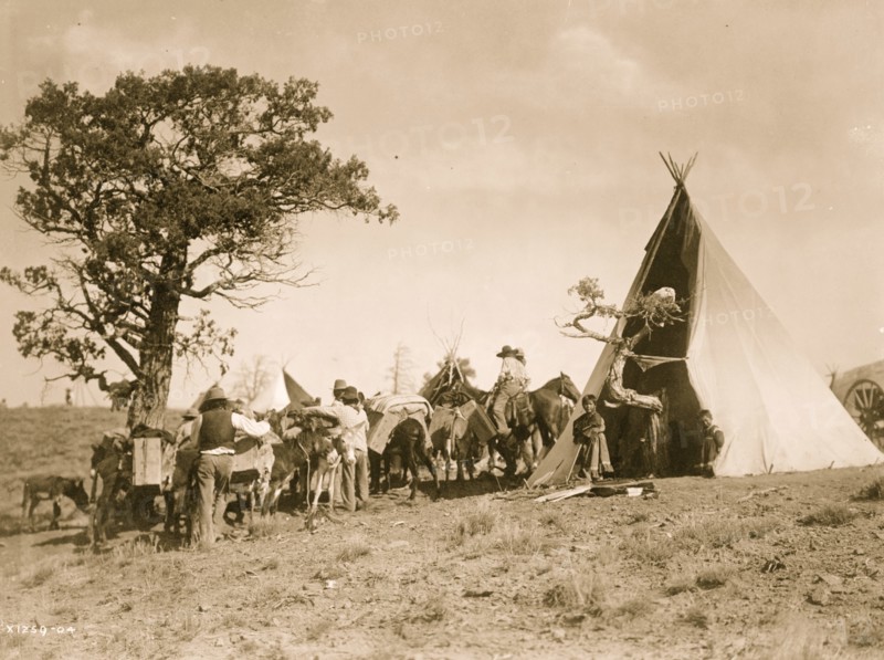 Visitors at Jicarilla 1905