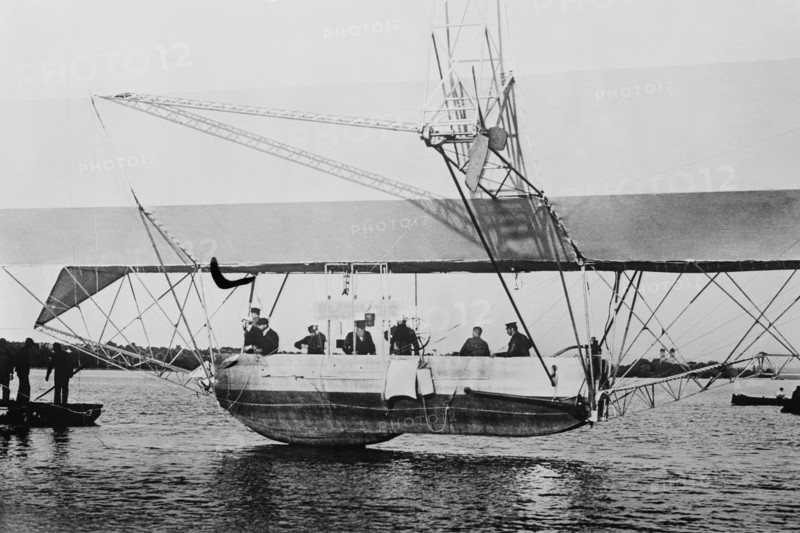Zeppelin on Water 1908