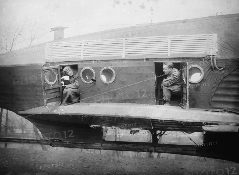 Passengers in Cooley airship