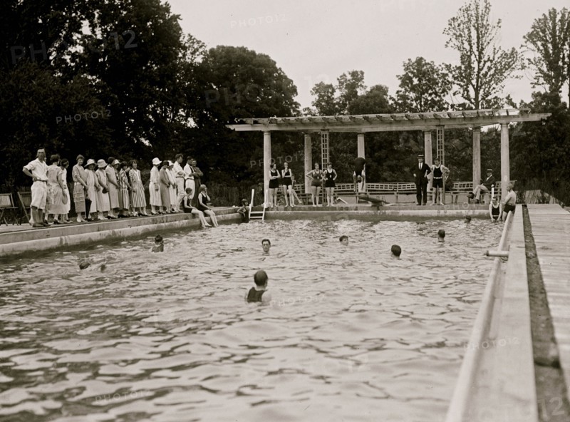 Pool at the Manor Club 1925