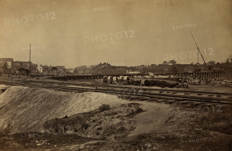 Railroad construction on the City Point and Army railroad line 1863