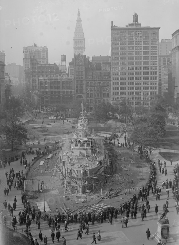 Replica of a Battleship "The Recruit" serves enlistments in Union Square 1918