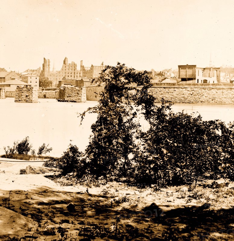 Richmond, Va. Ruins of Mayo's Bridge; the city beyond 1865