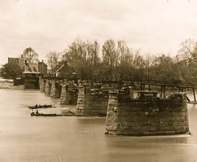 Richmond, Virginia. Ruins of Mayo's bridge 1865