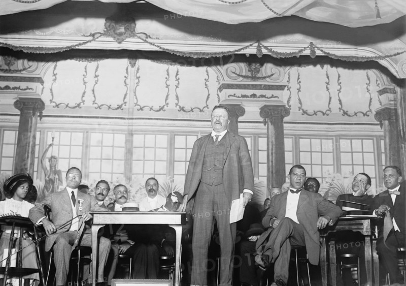 Roosevelt speaking at National Black Business League