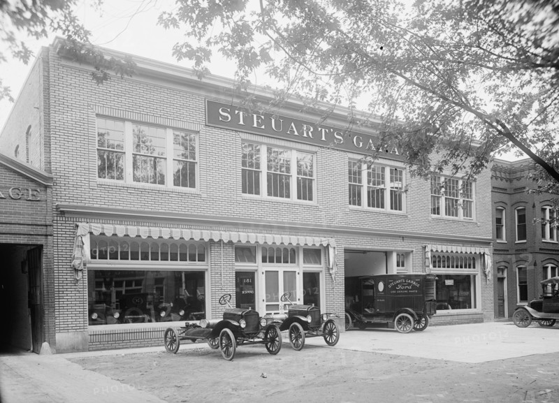 Auto Parts Garage 1920