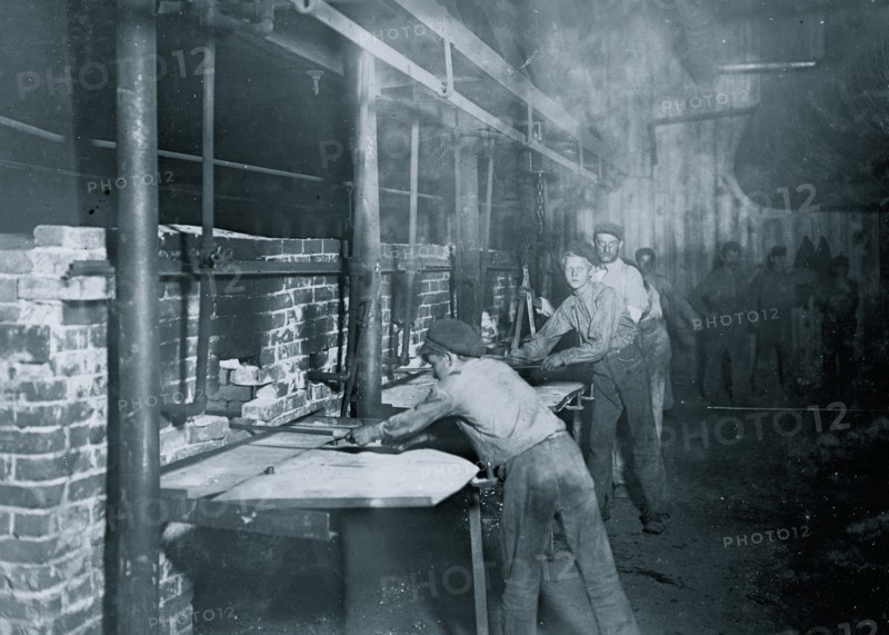 The "Carrying-in Boys," Midnight At an Indiana Glass Works. 1908