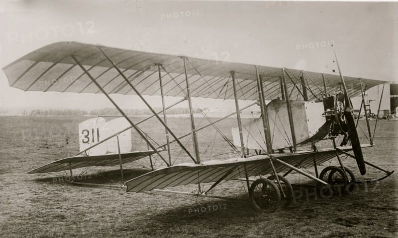 CAUDRON biplane