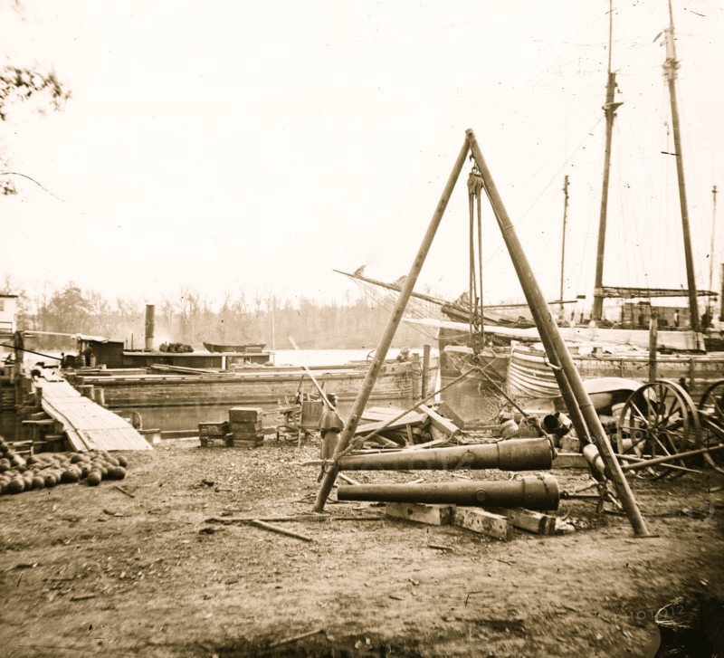 Unloading Stores at Yorktown, Va. Broadway Landing 1863