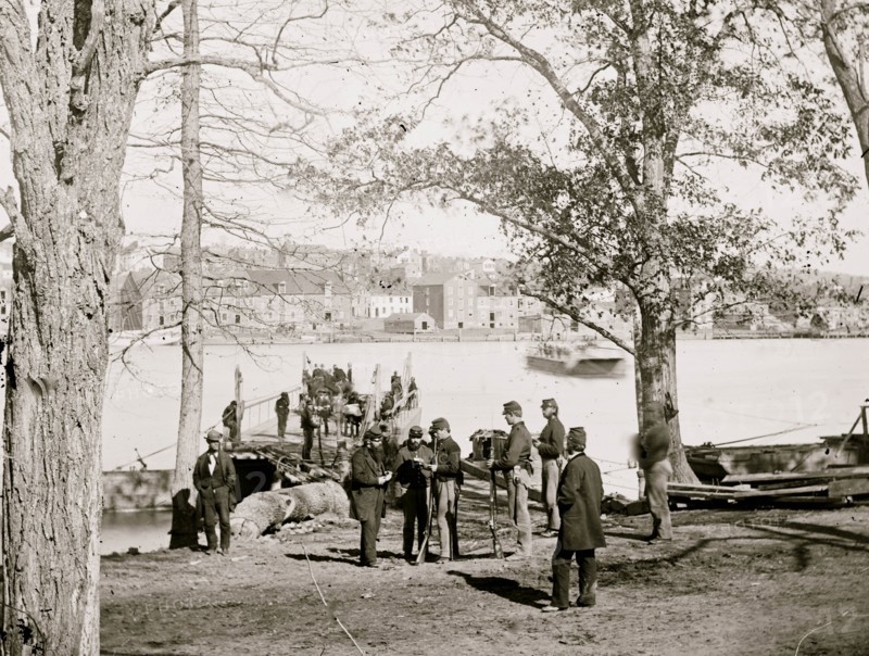 Washington, D.C. Guards at ferry landing on Mason's Island examining a pass 1863