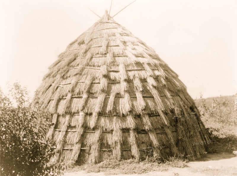 Wichita grass-house 1927