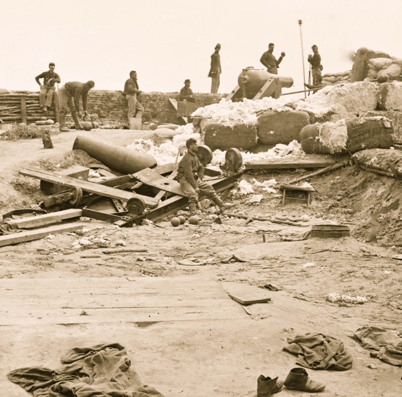 Yorktown, Va. Confederate fortifications reinforced with bales of cotton 1863