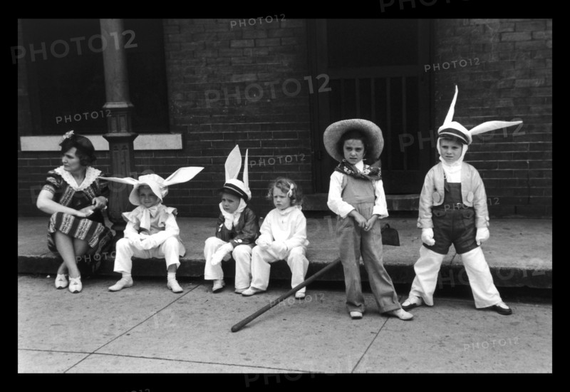 Cotton Carnival Rabbits 1940