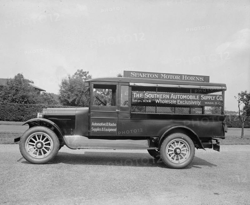 Sparton Motor Horns, The Southern Automobile Supply Co.