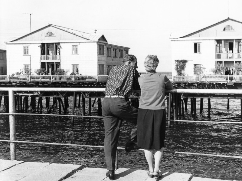 Oil workers housing built at neftyanye kamni (oil rocks) on the caspian sea in azerbaijan, ussr, 1950s.