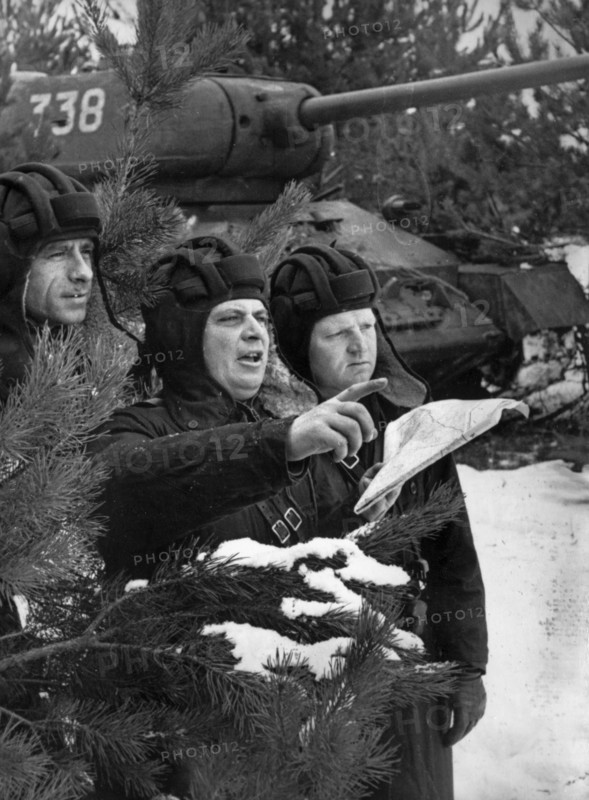 World war 2, soviet tank crew consulting a map in ukraine.
