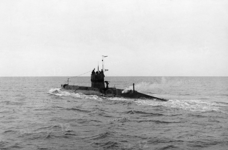 Black sea fleet, a submarine on the black sea during world war 2.