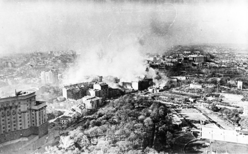Kiev burning after the german retreat on november 6, 1943.