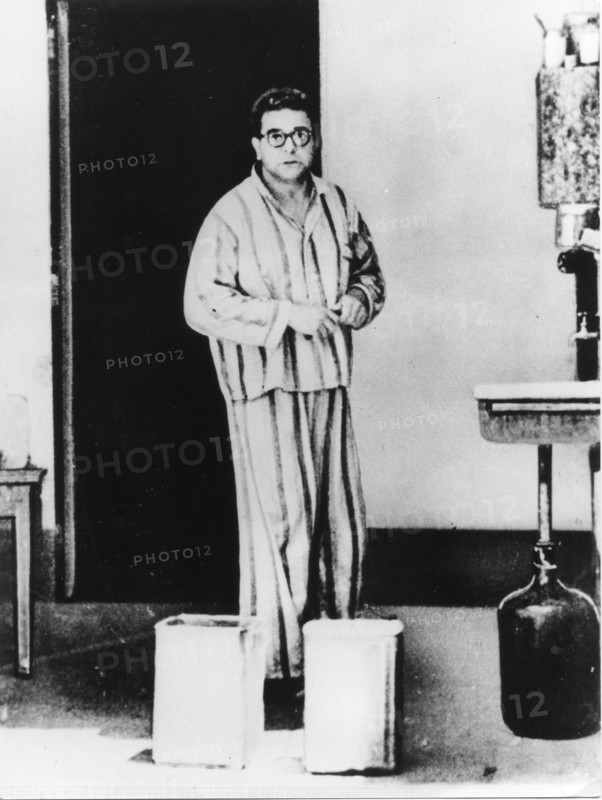 Ramon mercader (viktor merkeder) assassinated leon trotsky on august 20, 1940 in mexico, mercader in prison in mexico in 1950.