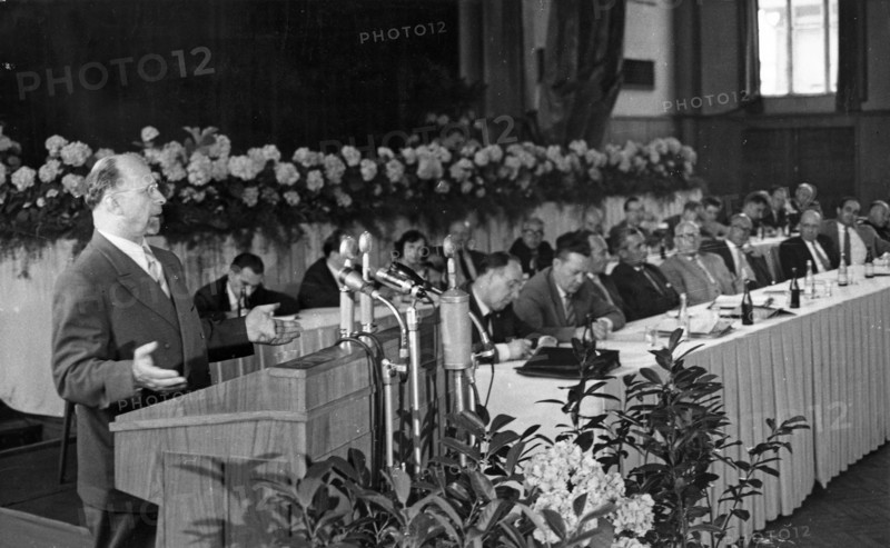 Walter ulbricht giving a speech at a meeting of the national council of the gdr in berlin, june 12, 1960.