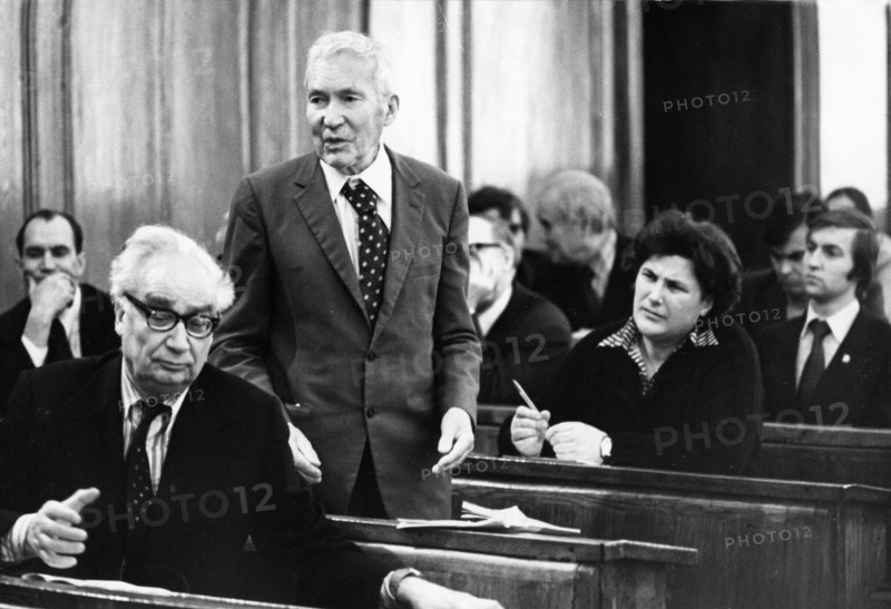 Moscow university, mathematician andrei kolmogorov among his colleagues and pupils at the academic council of the mechanics and mathematics faculty of the university, may 1980.