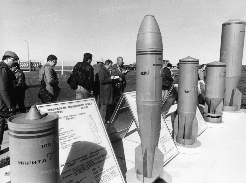 Foreign observers examine chemical weapons scheduled to be destroyed at soviet military base of shikhany, saratov region, ussr, october 4th 1987, diplomats and military experts from 45 countries attended the event.