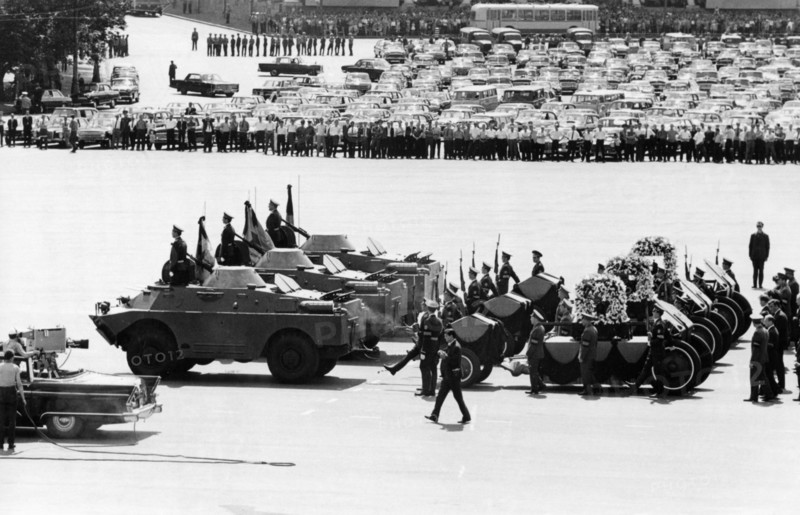 A funeral procession with urns containing the remains of soviet cosmonauts commander georgi dobrovolsky, vladislav volkov, and viktor patsayev on the way to red square, they died during the soyuz 11 mission, july 2, 1971.