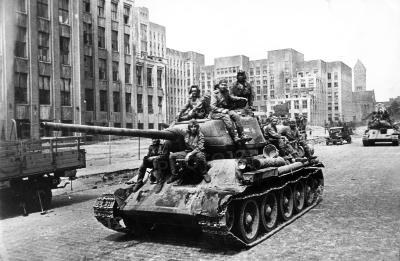 Soviet tanks on the streets of minsk, byelorussia, 1944.