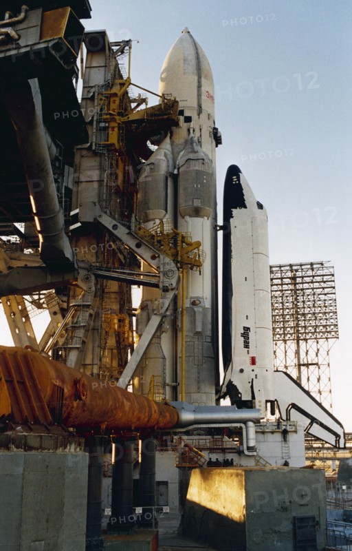 Soviet space shuttle buran with the energia carrier rocket on the launch pad at baikonur in kazakhstan, ussr, 1988.
