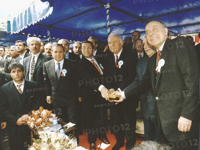 The presidents of turkey, azerbaijan and georgia made a joint statement on results of their sunday meeting in trabzon, the turkish black sea town, on april 26, 1998