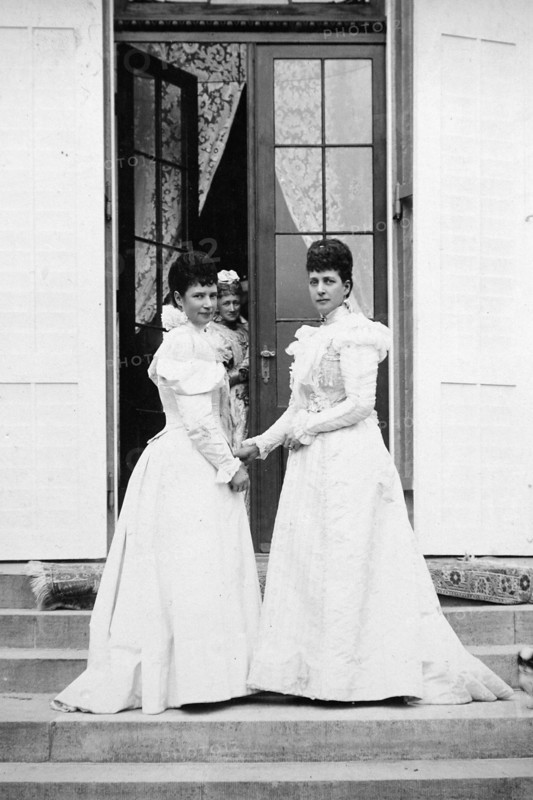 The photo of maria fyodorovna (dagmar of denmark) and her sister alexandra (1880s) is on view at the exhibition 'empress maria fyodorovna, the return' in the state central modern russian history museum in moscow.