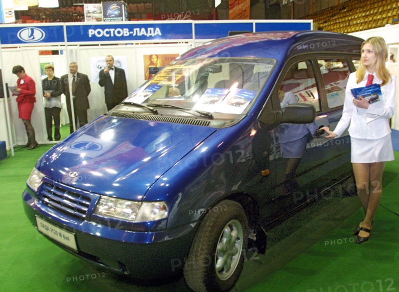 The lada 2120, a new product from the 'avtovaz ' auto plant, on show at the 7th annual 'autoformula-2003' international car show, rostov-on-don, russia, april 16 2003.
