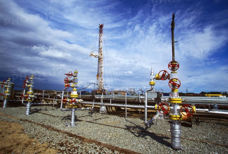Oil fields of yuganskneftegaz company, russia, 2004.